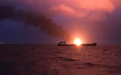 刻赤海峡商船起火11死12人获救，船挂坦桑尼亚国旗有印度人土耳其人